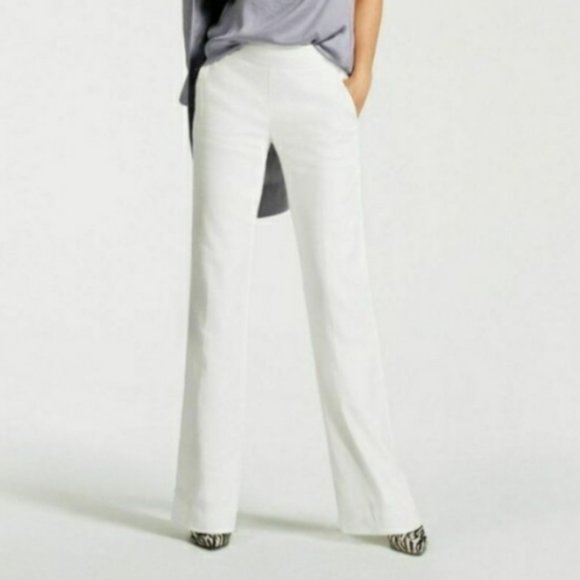 white pants size 4